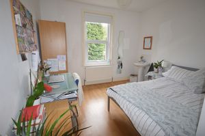 Photo 27- click for photo gallery